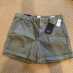 GAP Girlfriend Chino Short
